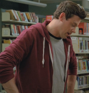 Finn hoodie.png