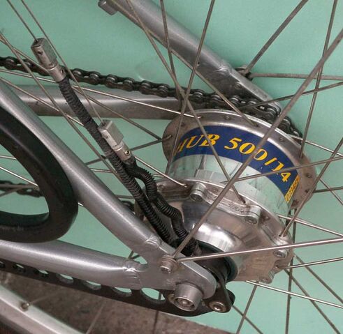 Datei:Rohloff-nabe.jpg