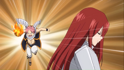 Natsu fonce sur Erza