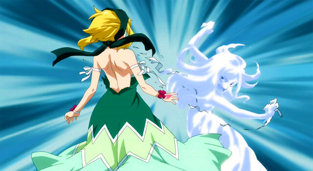 File:Juvia undresses Lucy.jpg