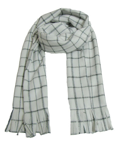 File:Natsu Scarf1.jpg