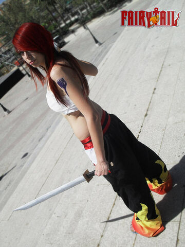 File:Erza Cosplay.jpg