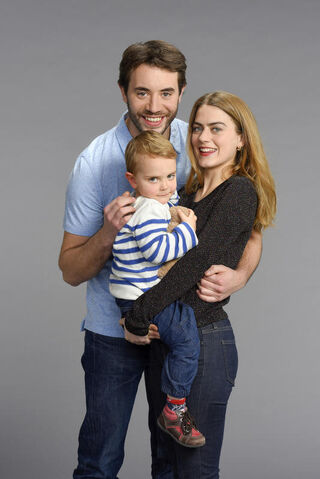 Fichier:Christophe, Tiphaine et Kim Lepic (saison 8).jpg