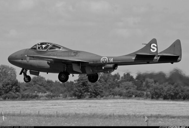 File:Vampirejet.jpg