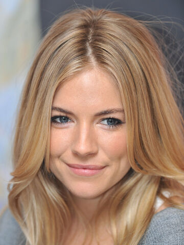 File:HannahB.jpg
