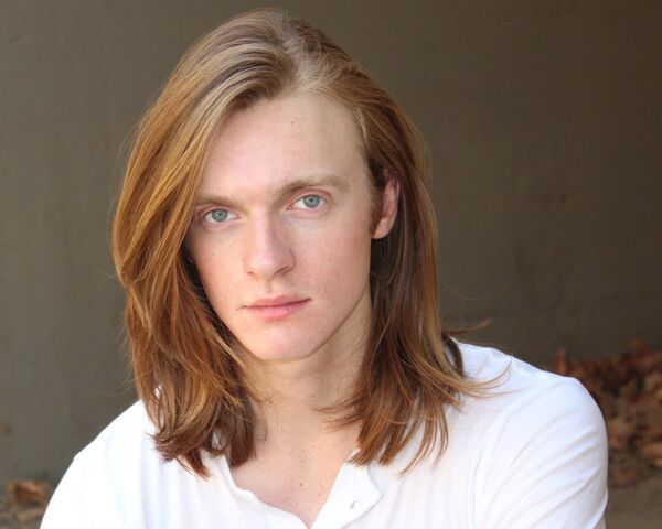 File:Finneas O'Connell.jpg