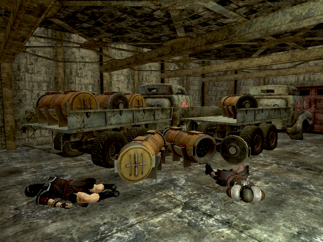 File:FNV Disposal Trucks Searchlight.png