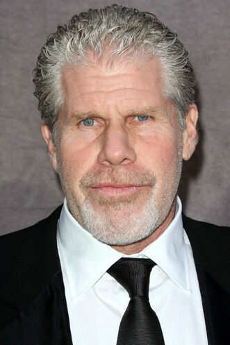 File:Ron Perlman.jpg