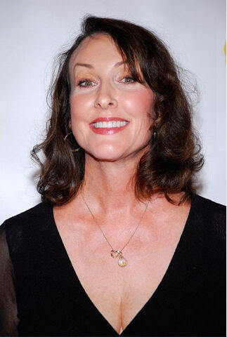 File:Tress MacNeille.jpg