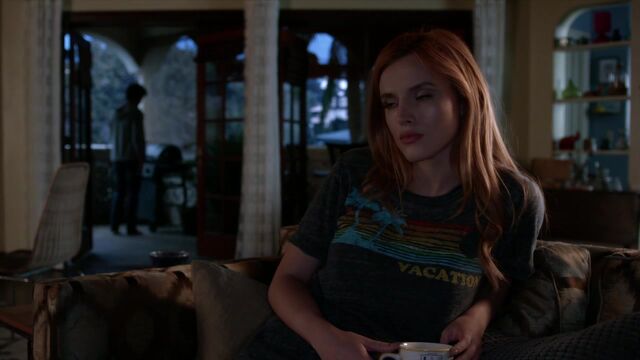 File:Famous.in.Love.S01E01.720p.HDTV.x264-FLEET 1071.jpg