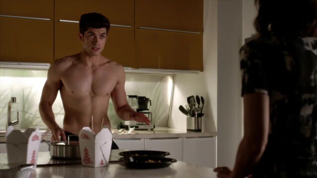 File:Famous.in.Love.S01E01.720p.HDTV.x264-FLEET 0340.jpg