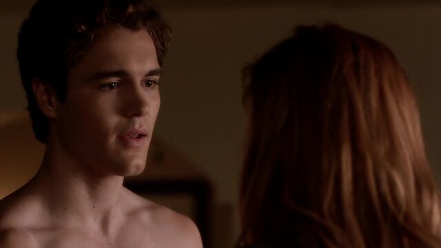 File:Famous.in.Love.S01E01.720p.HDTV.x264-FLEET 1274.jpg