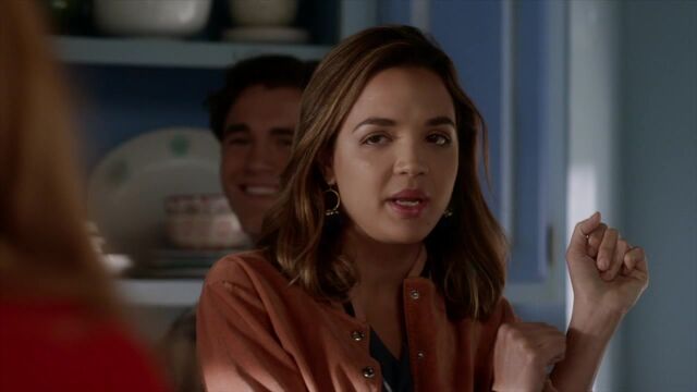 File:Famous.in.Love.S01E01.720p.HDTV.x264-FLEET 0142.jpg