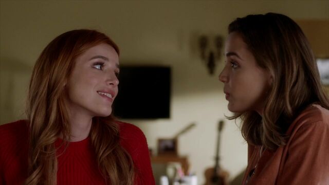 File:Famous.in.Love.S01E01.720p.HDTV.x264-FLEET 0221.jpg