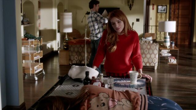 File:Famous.in.Love.S01E01.720p.HDTV.x264-FLEET 0133.jpg