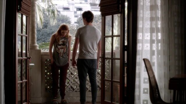 File:Famous.in.Love.S01E01.720p.HDTV.x264-FLEET 1335.jpg