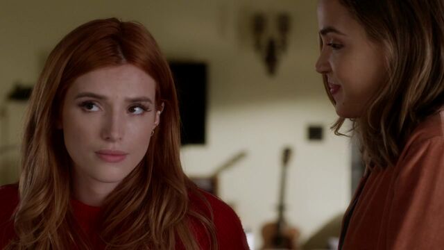 File:Famous.in.Love.S01E01.720p.HDTV.x264-FLEET 0216.jpg