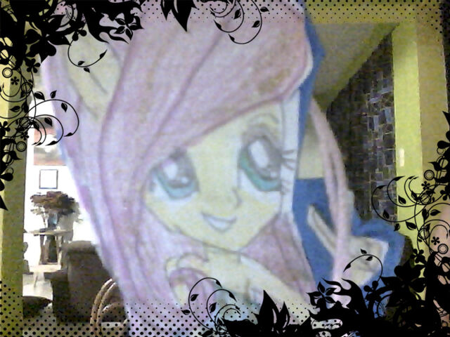 Archivo:My Fluttershy.jpg