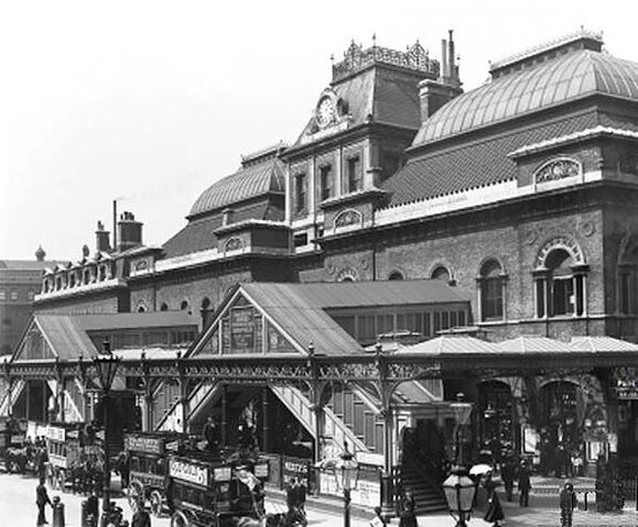 File:Blithebeth Train Station.jpg