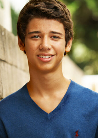File:UriahShelton.jpg