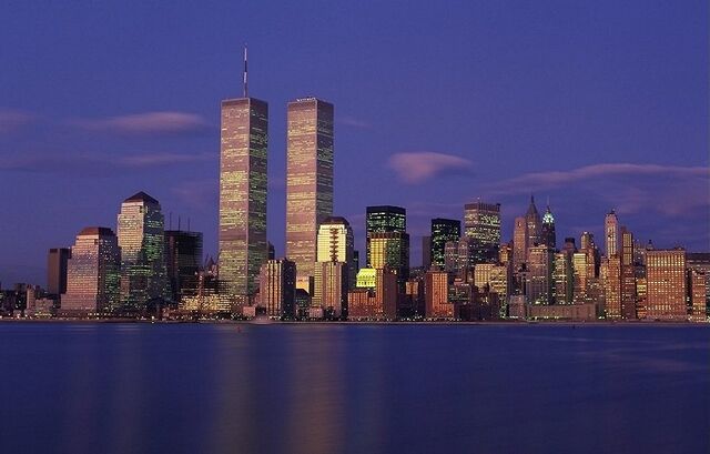 File:Twin Towers.jpg