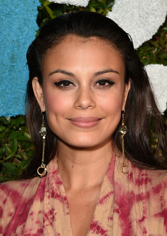 File:Nathalie Kelley 2014.jpg