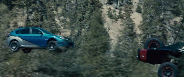 File:Subaru About To Land.jpg
