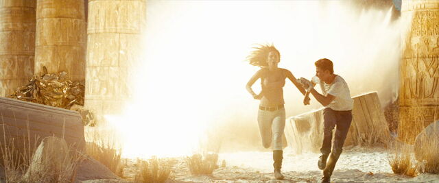 File:Transformers-revenge-movie-screencaps.com-15217.jpg