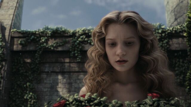 File:AliceInWonderland-2740.jpg