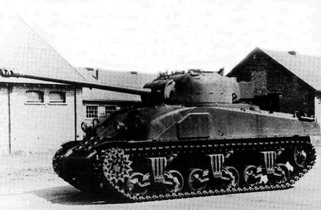 File:Bel-M4Firefly.jpg