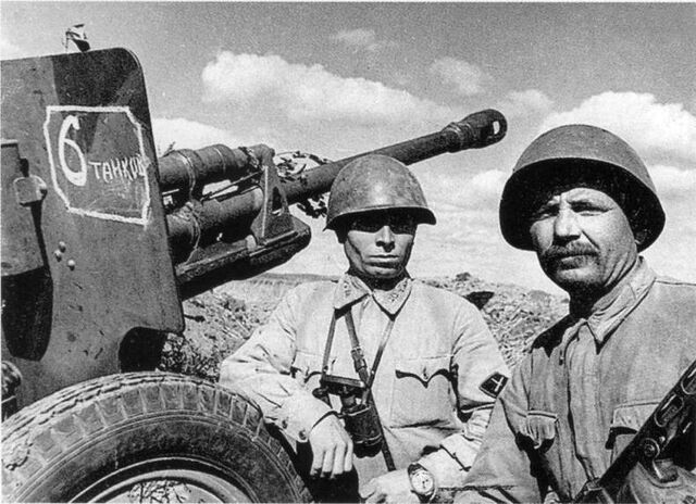 File:76 mm ZiS-3.jpg
