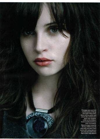File:Felicity-jones-111q-1.jpg