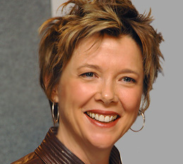 File:Annette-Bening-photos.jpeg