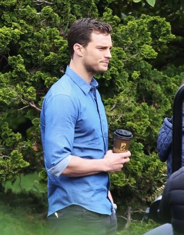 File:Fifty-shades-darker-set-photo-102.jpg