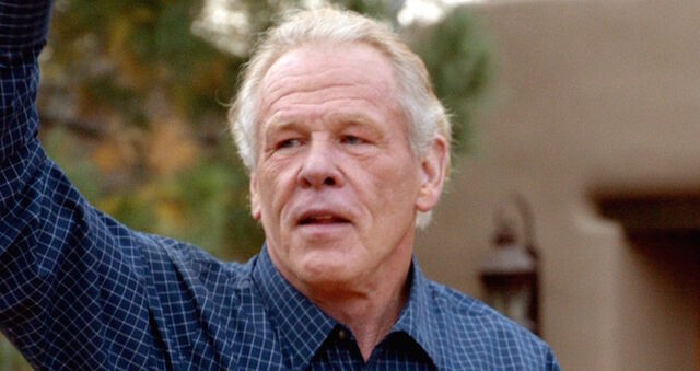 File:NickNolte Graves.jpg