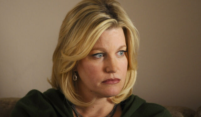 File:AnnaGunn BreakingBad.jpg