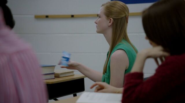 File:1x02 16 classmate, Carter.jpg