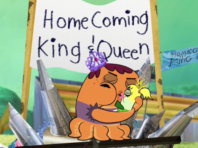 File:Homecoming King and Queen.png