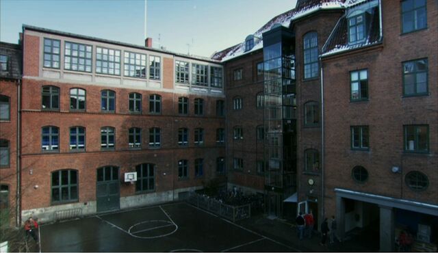 File:Frederiksholm College.jpg