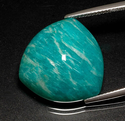 File:Microcline-cabochon1.jpg