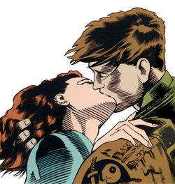 Nomi Ulic kiss.jpg