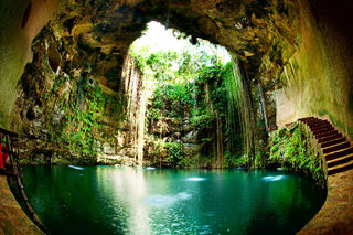 Cenote-Peninsula-Yucatan