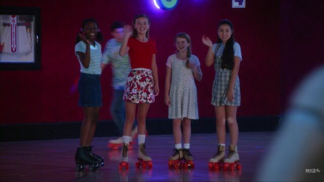 File:The girls at the roller rink.jpg