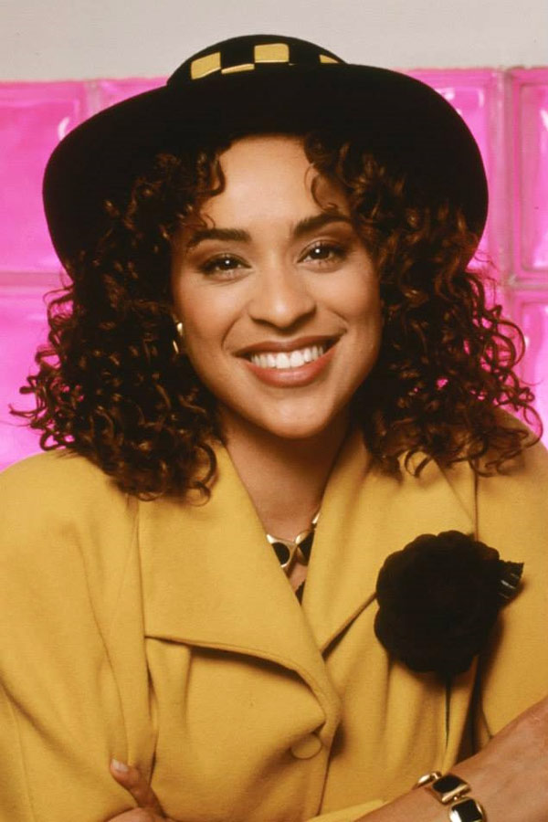 File:Hilarybanks.jpg