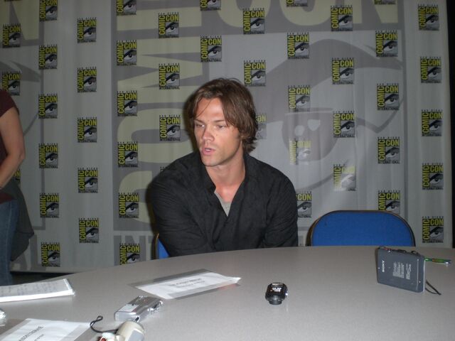 ファイル:Jared Padalecki.jpg