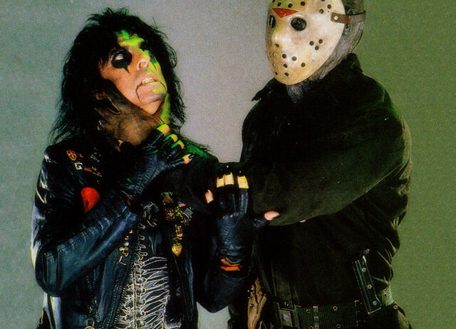 File:Alice-Cooper-and-Jason-Voorhees-horror-movies-7262738-1024-768.jpg