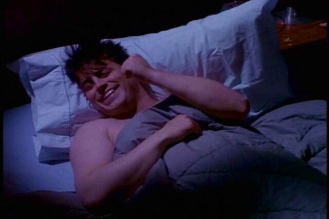 File:4x20 Joey Joey Joey.jpg
