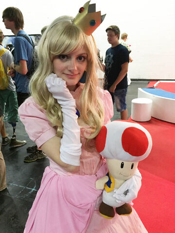 Fichier:Gamescom 2016 Cosplay 19.jpg