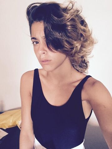 File:Tini (1).jpg