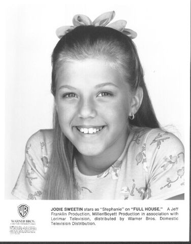 File:Jodiebowheadshot.jpg